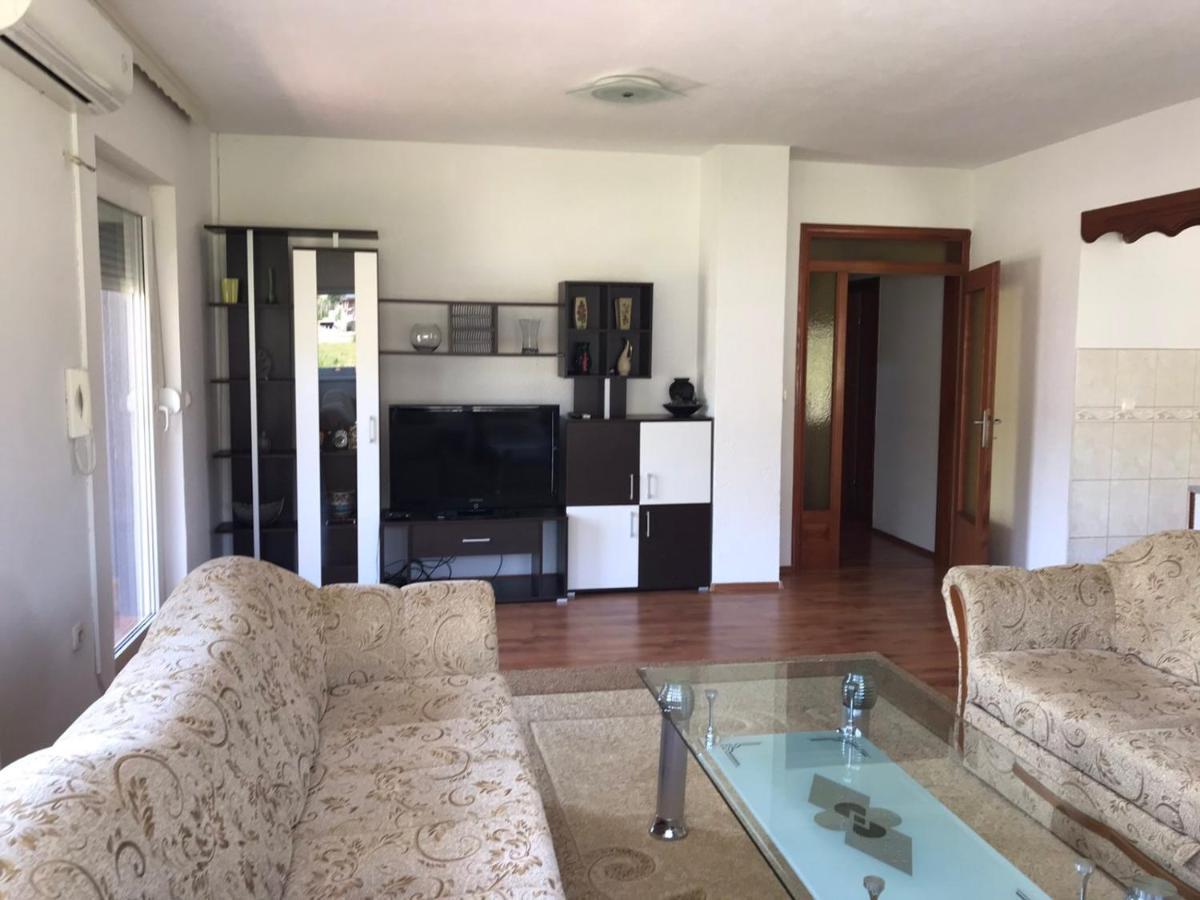 Apartmani Dino Благай Екстериор снимка