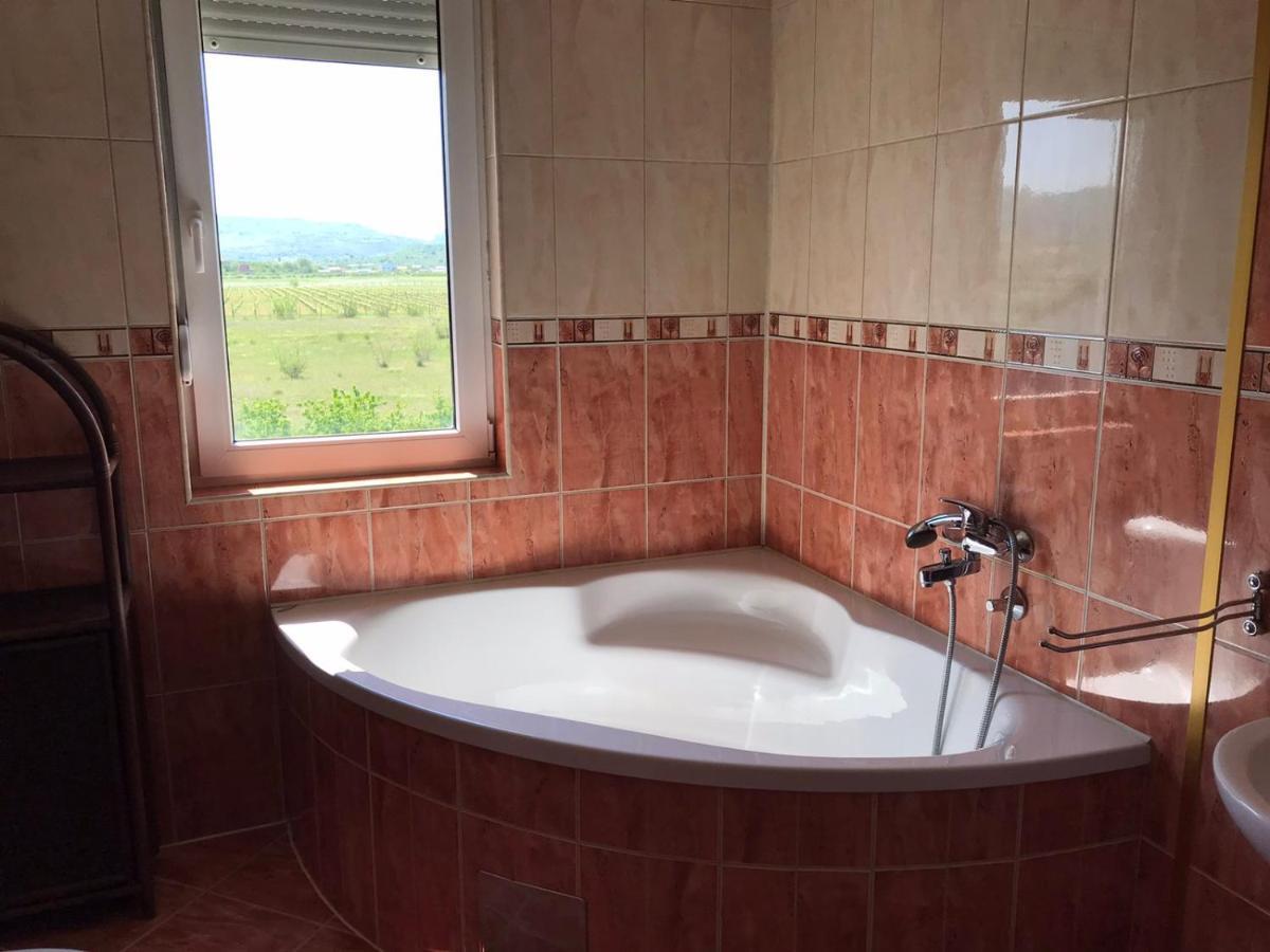 Apartmani Dino Благай Екстериор снимка