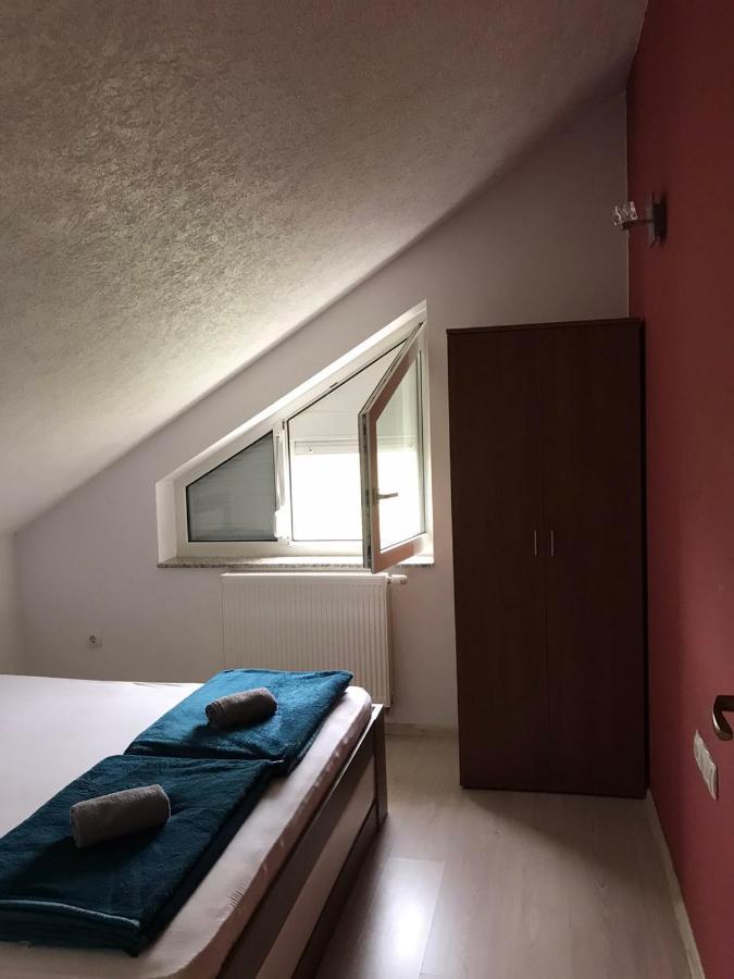 Apartmani Dino Благай Екстериор снимка
