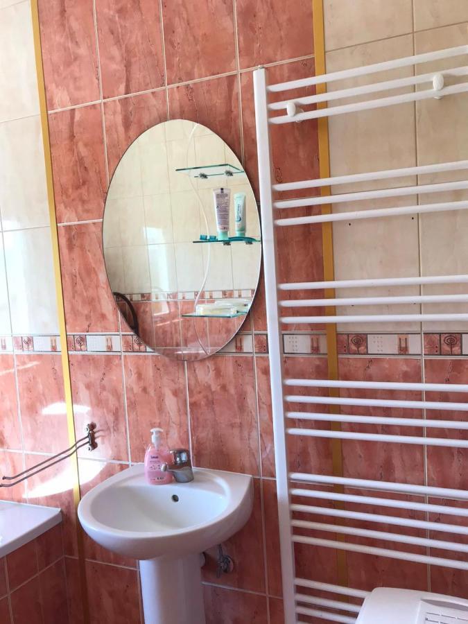 Apartmani Dino Благай Екстериор снимка