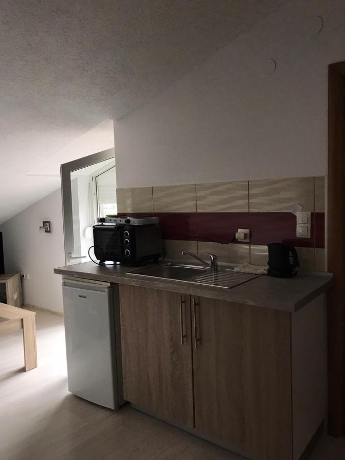 Apartmani Dino Благай Екстериор снимка